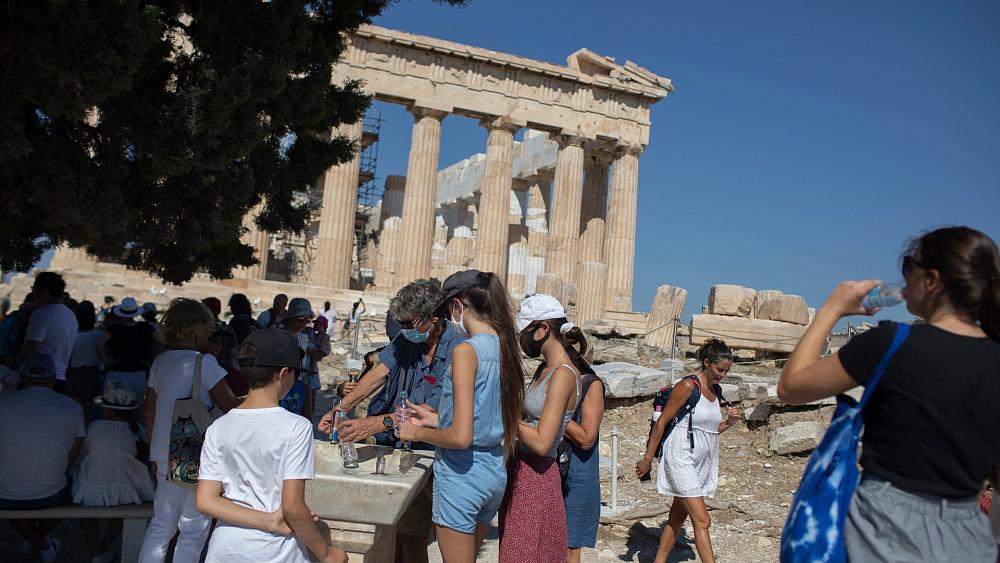 COVID-19: Greece to open borders to foreign tourists by mid-May