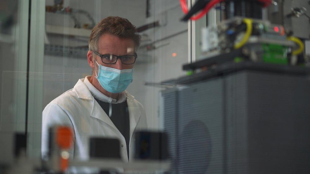 EU's multi-billion pandemic recovery fund gets go-ahead from European Parliament