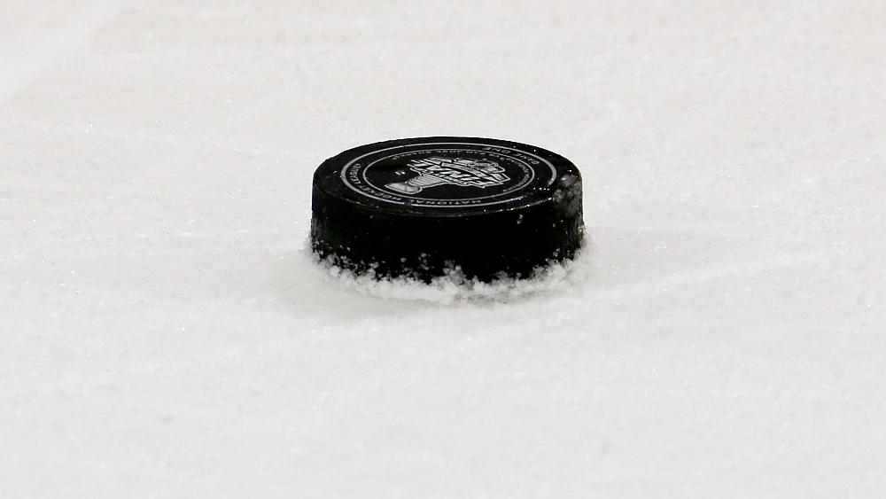 Belarus: World men's ice hockey championship pulls out of Minsk over security issues