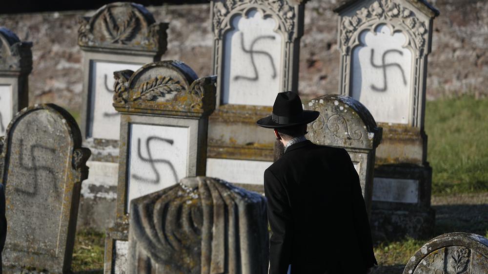 COVID-19 has forced anti-semitic hatred online, researchers say
