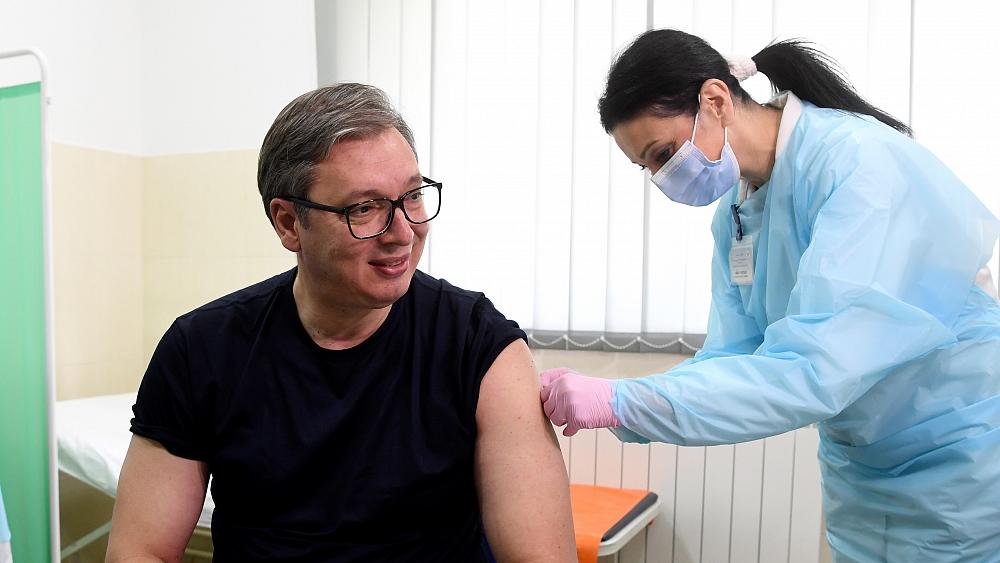 Serbia invites its neighbours over for a COVID vaccine