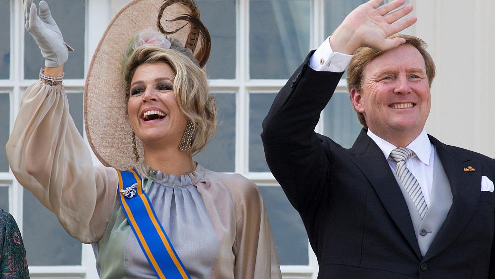 Dutch King's popularity diminished by COVID controversies, poll finds