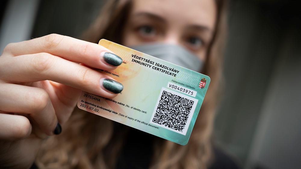 Hungary loosens COVID restrictions for those with immunity cards